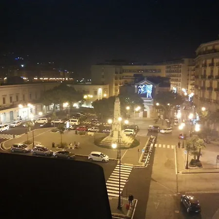 Santa Rosa לינה וארוחת בוקר סלרנו
